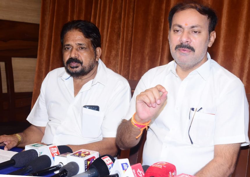 ತುಮಕೂರು ನಗರ ಕ್ಷೇತ್ರದ ಅಭ್ಯರ್ಥಿ ನಡವಳಿಕೆಯಿಂದ ಬೇಸರಗೊಂಡು ಜೆಡಿಎಸ್ ರಾಜ್ಯ ಪ್ರಧಾನ ಕಾರ್ಯದರ್ಶಿ ಸ್ಥಾನಕ್ಕೆ ರಾಜೀನಾಮೆ