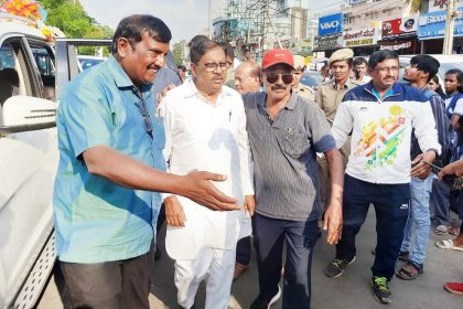 A Group Of Friends Is International Sportsperson Tk Anand