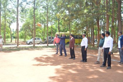 ವಿದ್ಯಾರ್ಥಿಗಳು ಕ್ರೀಡಾ ಆಸಕ್ತಿ ಬೆಳಿಸಿಕೊಳ್ಳಿ