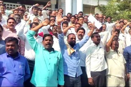 *ಗ್ರಾಮೀಣ ವೈದ್ಯರ ಮೇಲಿನ ಕಿರುಕುಳ ತಡೆಯುವಂತೆ ಒತ್ತಾಯಿಸಿ ಪ್ರತಿಭಟನೆ!!!*