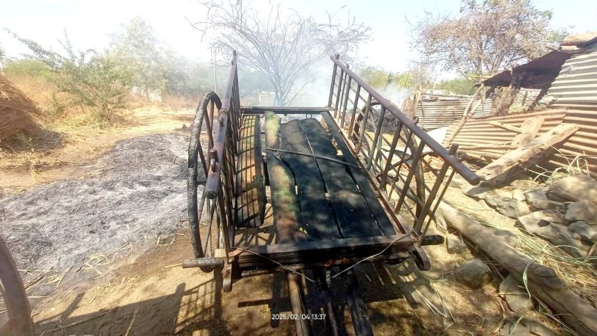 ವಿದ್ಯುತ್ ಶಾರ್ಟ್ ಸರ್ಕಿಟ್ ದಿಂದ ರೈತನ ಎತ್ತಿನ ಬಂಡಿ ಸುಟ್ಟು ಭಸ್ಮ.